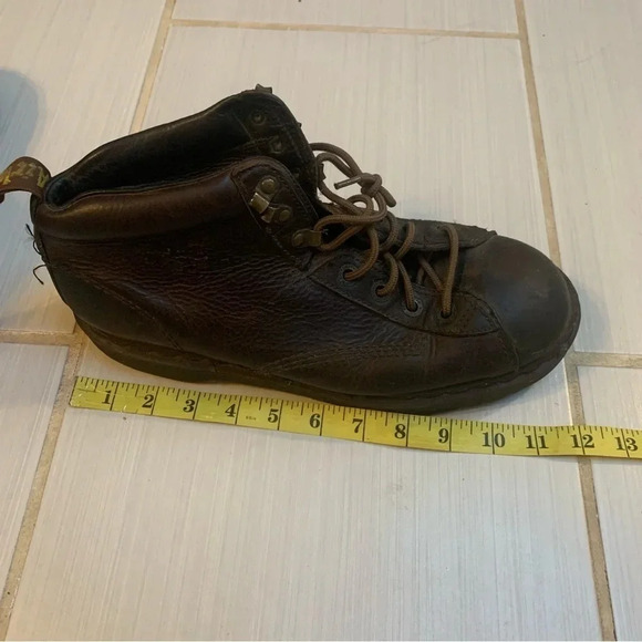 Dr. Martens Vintage Made In England Air Wair Brown Lace Up Shoes - Picture 6 of 16